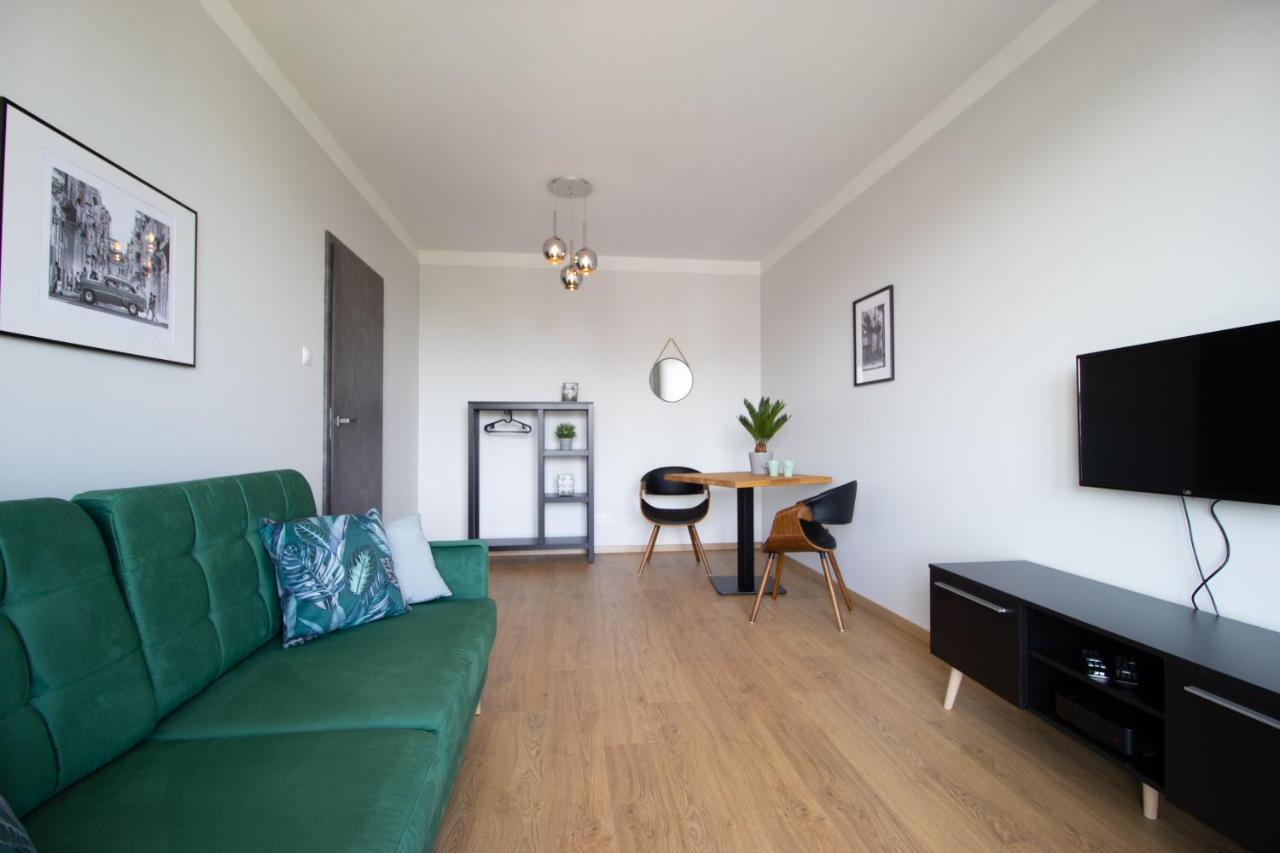 Patio Praga Metro Apartment 바르샤바 외부 사진