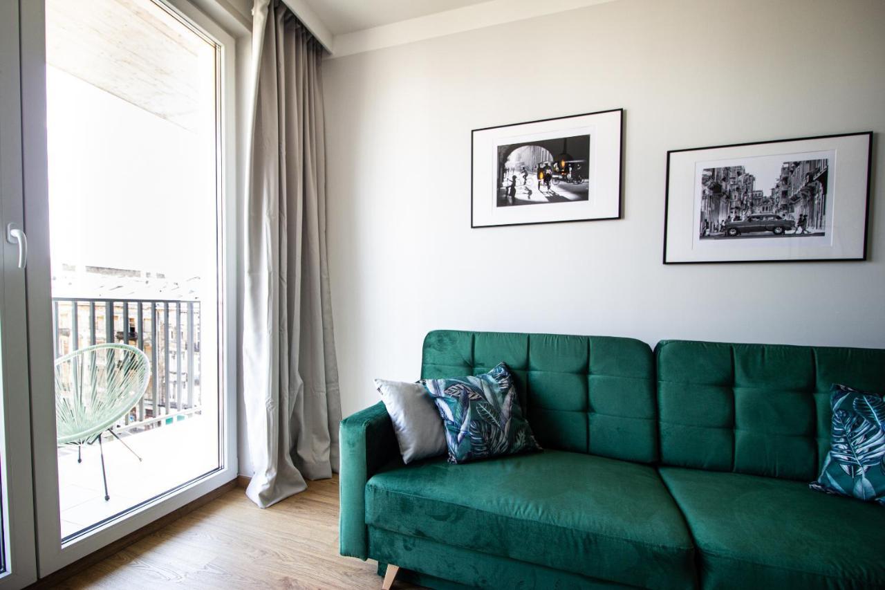 Patio Praga Metro Apartment 바르샤바 외부 사진
