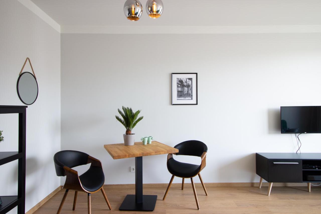 Patio Praga Metro Apartment 바르샤바 외부 사진